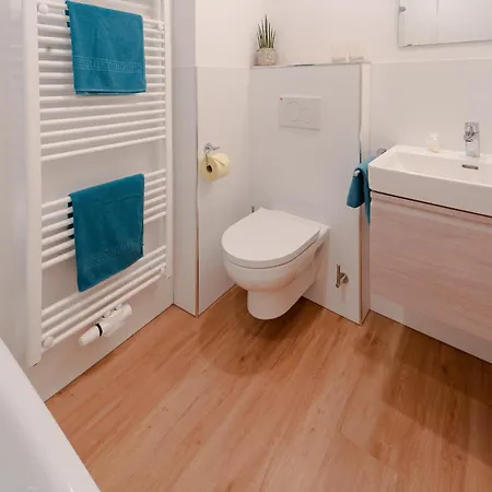 Bio Bauernhof Eggerhof 팜스테이 스트로블